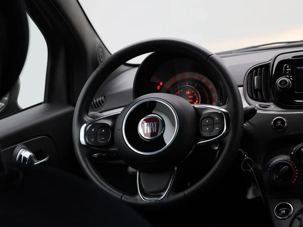 Fiat 500 (2021) — foto 26 van 36