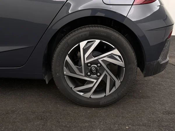 HYUNDAI i20 (2025) — foto 7 van 27