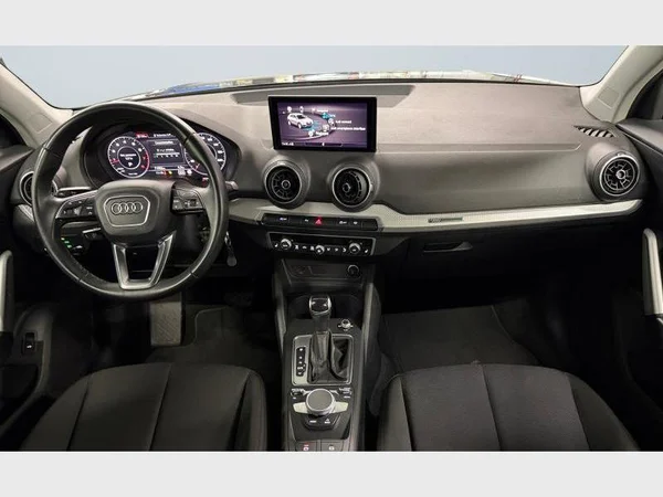 Audi Q2 (2023) — foto 2 van 26