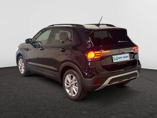 VOLKSWAGEN T-Cross (2026) — foto 18 van 24