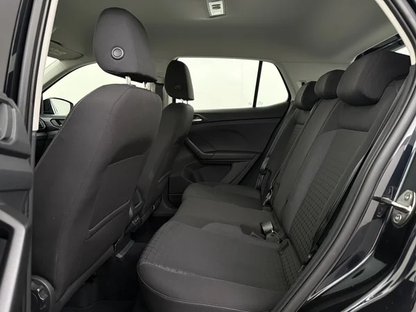 VOLKSWAGEN T-Cross (2022) — foto 5 van 26