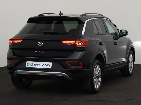 VOLKSWAGEN T-Roc (2025) — foto 9 van 18