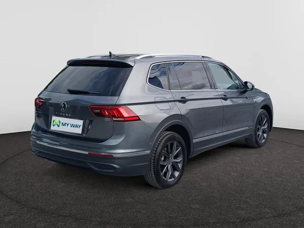 VOLKSWAGEN Tiguan Allspace (2022) — foto 12 van 21