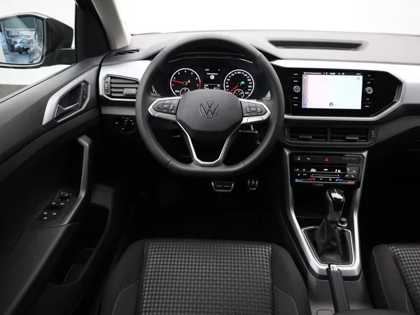 VOLKSWAGEN T-Cross (2022) — foto 4 van 19
