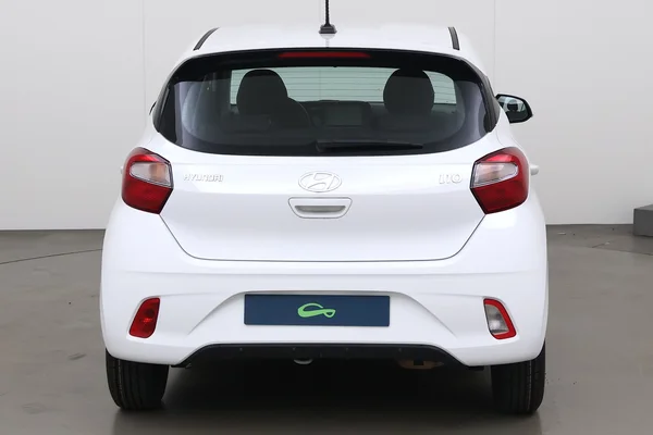 Hyundai i10 (2024) — foto 14 van 19