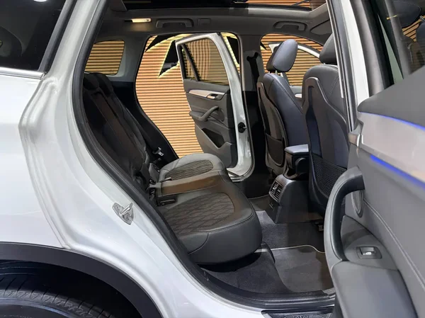 Bmw X1 (2020) — foto 13 van 26
