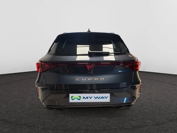 CUPRA Leon ST (2026) — foto 12 van 18