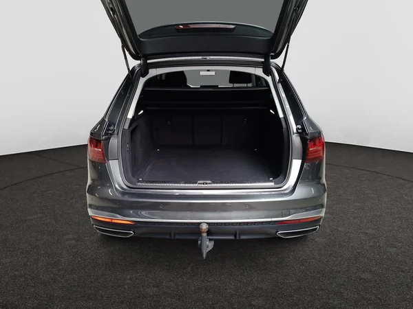 AUDI A4 Avant (2023) — foto 13 van 22