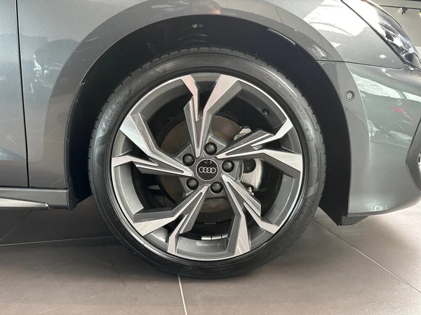 AUDI A3 Sedan (2025) — foto 11 van 22