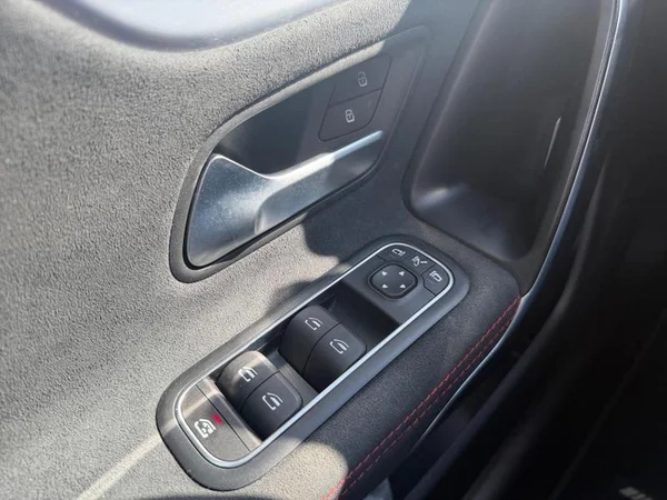 MERCEDES-BENZ CLA Coupé (C118) (2022) — foto 17 van 30