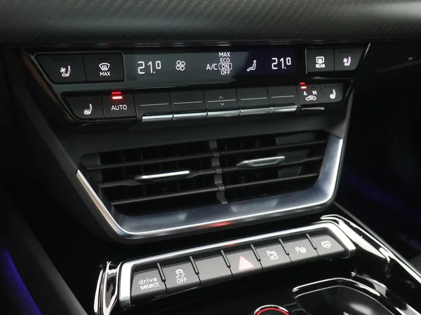 AUDI E-tron GT (2022) — foto 11 van 28