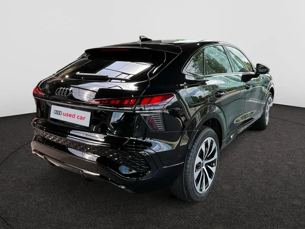 AUDI Q3 Sportback (2025) — foto 7 van 22