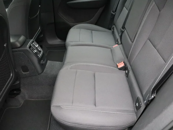 Volvo XC40 (2022) — foto 9 van 26