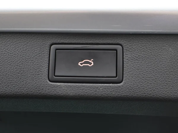 SKODA Kamiq (2024) — foto 6 van 21