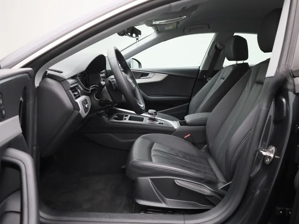 Audi A5 (2021) — foto 3 van 43