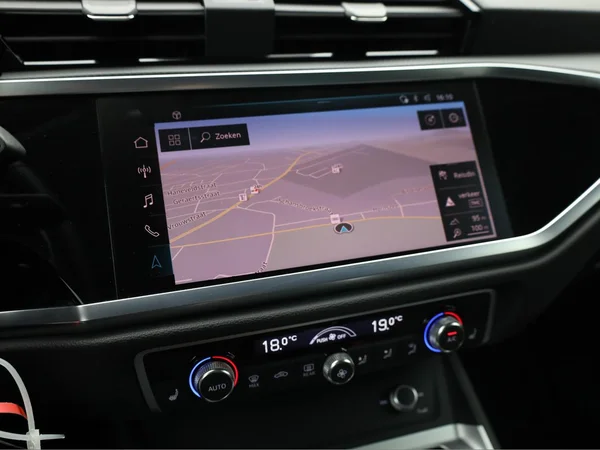 AUDI Q3 (2019) — foto 10 van 19