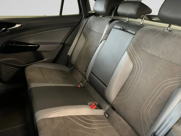 VOLKSWAGEN ID.5 (2025) — foto 23 van 23