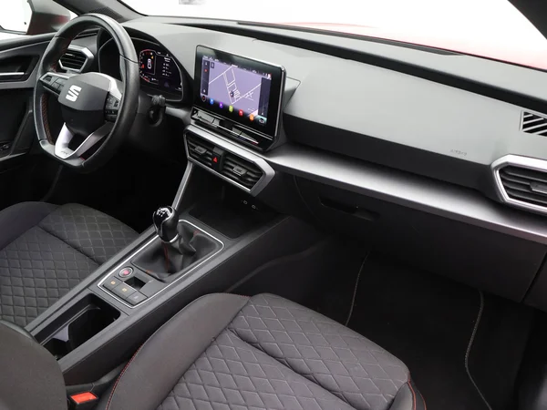 SEAT Leon (2021) — foto 21 van 27