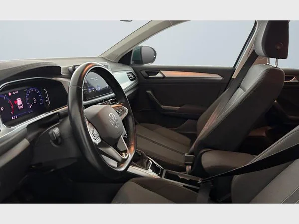 Volkswagen T-Roc (2022) — foto 31 van 31