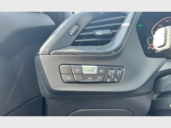 BMW 1 Hatch (2021) — foto 18 van 29