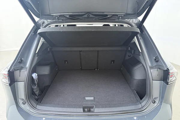 Volkswagen Tiguan (2025) — foto 16 van 20
