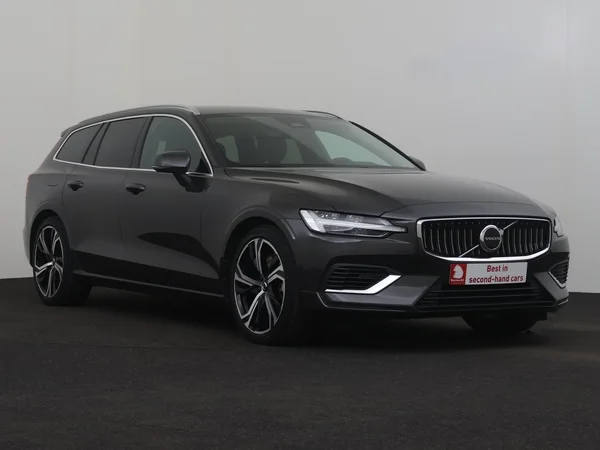 VOLVO V60 (2022) — foto 28 van 33