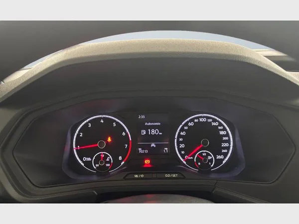 Volkswagen T-Cross (2020) — foto 6 van 15