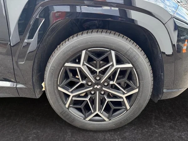 HYUNDAI Tucson (2021) — foto 30 van 31