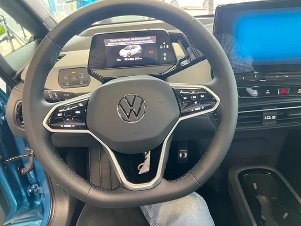 VOLKSWAGEN ID.3 (2023) — foto 10 van 11