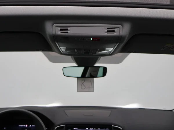 Škoda Karoq (2023) — foto 19 van 33