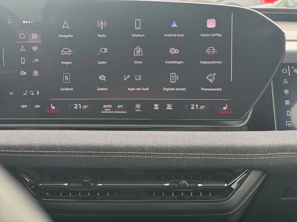 AUDI A6 Avant e-tron (2025) — foto 5 van 23