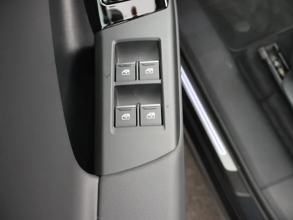 AUDI Q6 e-tron (2026) — foto 14 van 33