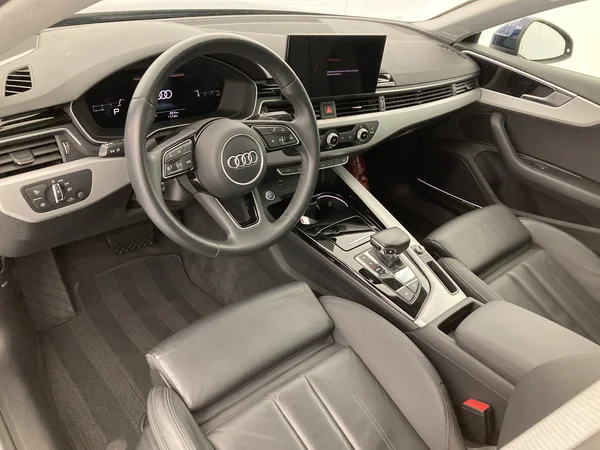 AUDI A5 Sportback (2021) — foto 6 van 36