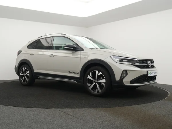 VOLKSWAGEN Taigo (2025) — foto 18 van 23