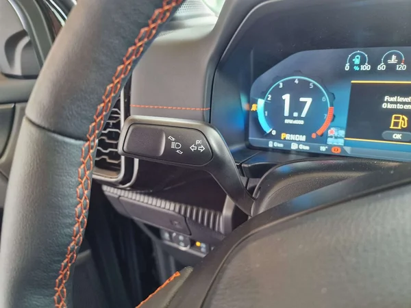 Ford Ranger — foto 2 van 13