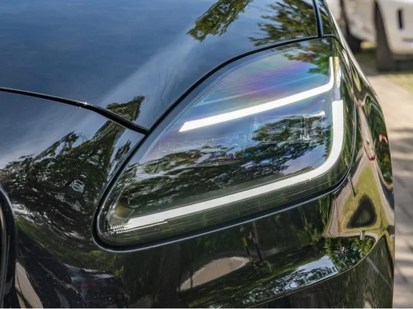 Jaguar E-PACE (2023) — foto 19 van 29