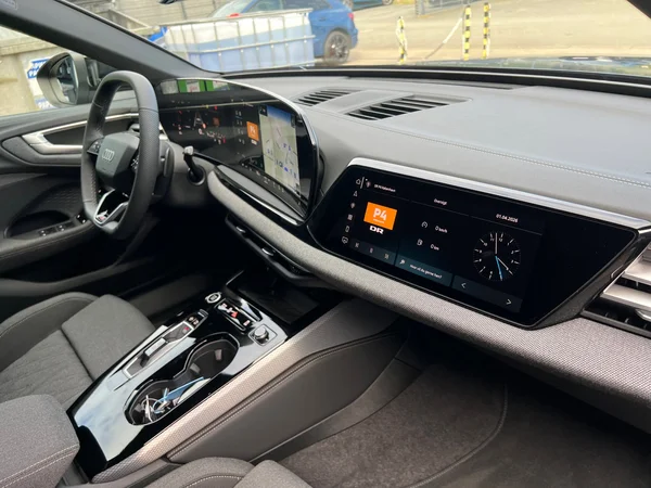 AUDI A5 Avant (2025) — foto 11 van 24