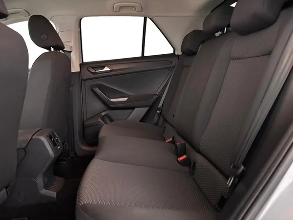 VOLKSWAGEN T-Roc (2019) — foto 8 van 17