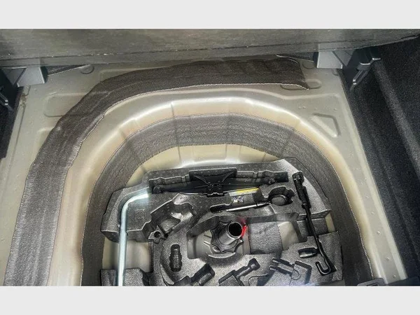 Volkswagen TAIGO (2024) — foto 21 van 28