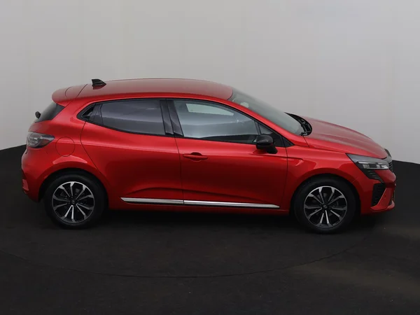 RENAULT Clio (2025) — foto 23 van 27
