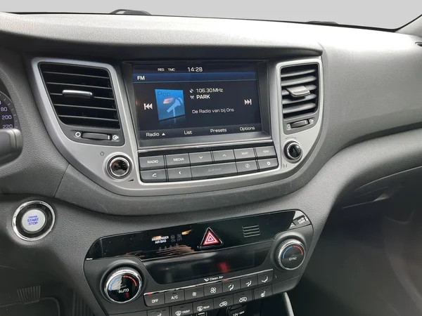Hyundai Tucson (2018) — foto 4 van 18