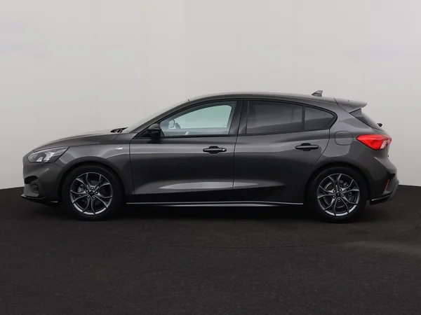 FORD Focus (2020) — foto 12 van 28