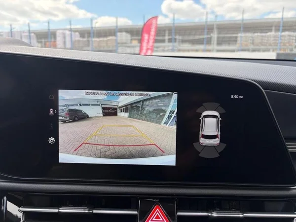 KIA Niro HEV (2022) — foto 14 van 23