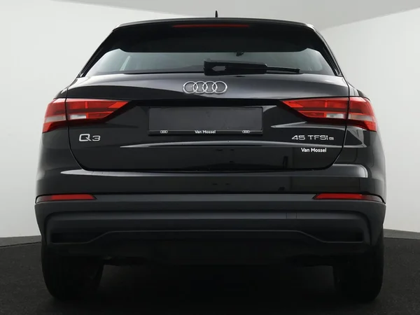 AUDI Q3 PHEV (2021) — foto 6 van 29
