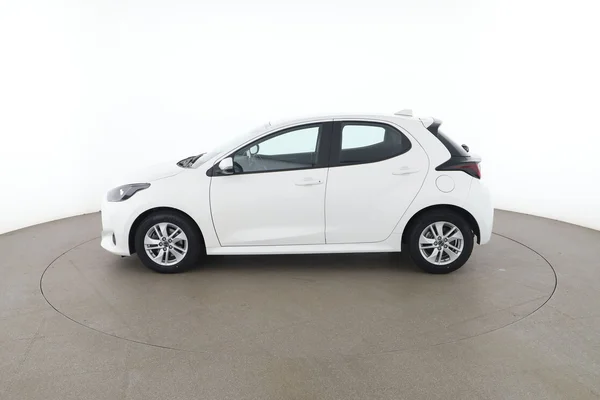 Mazda 2 (2023) — foto 9 van 16