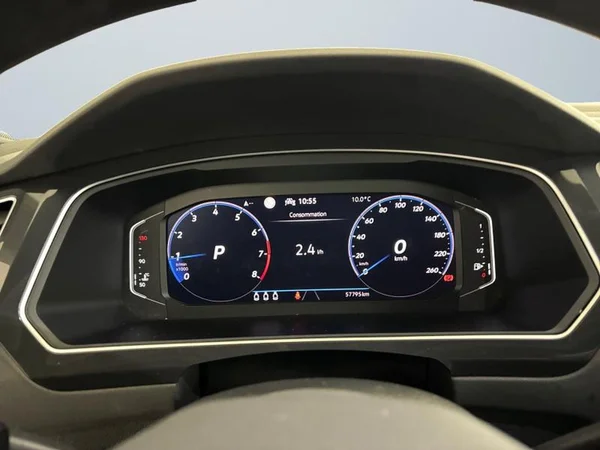 VOLKSWAGEN Tiguan (2021) — foto 6 van 33