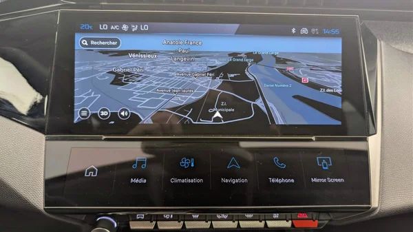Peugeot 408 (2025) — foto 10 van 34