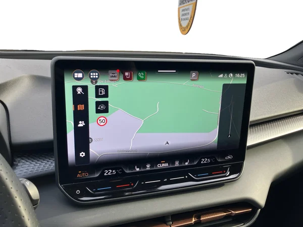 CUPRA Terramar (2024) — foto 13 van 24