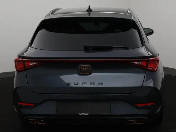 CUPRA Leon ST e-Hybrid (PHEV) (2024) — foto 6 van 29
