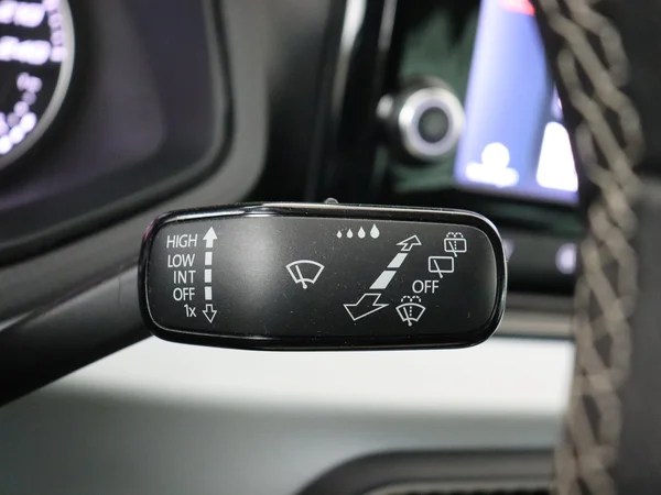 SEAT Arona (2023) — foto 16 van 27